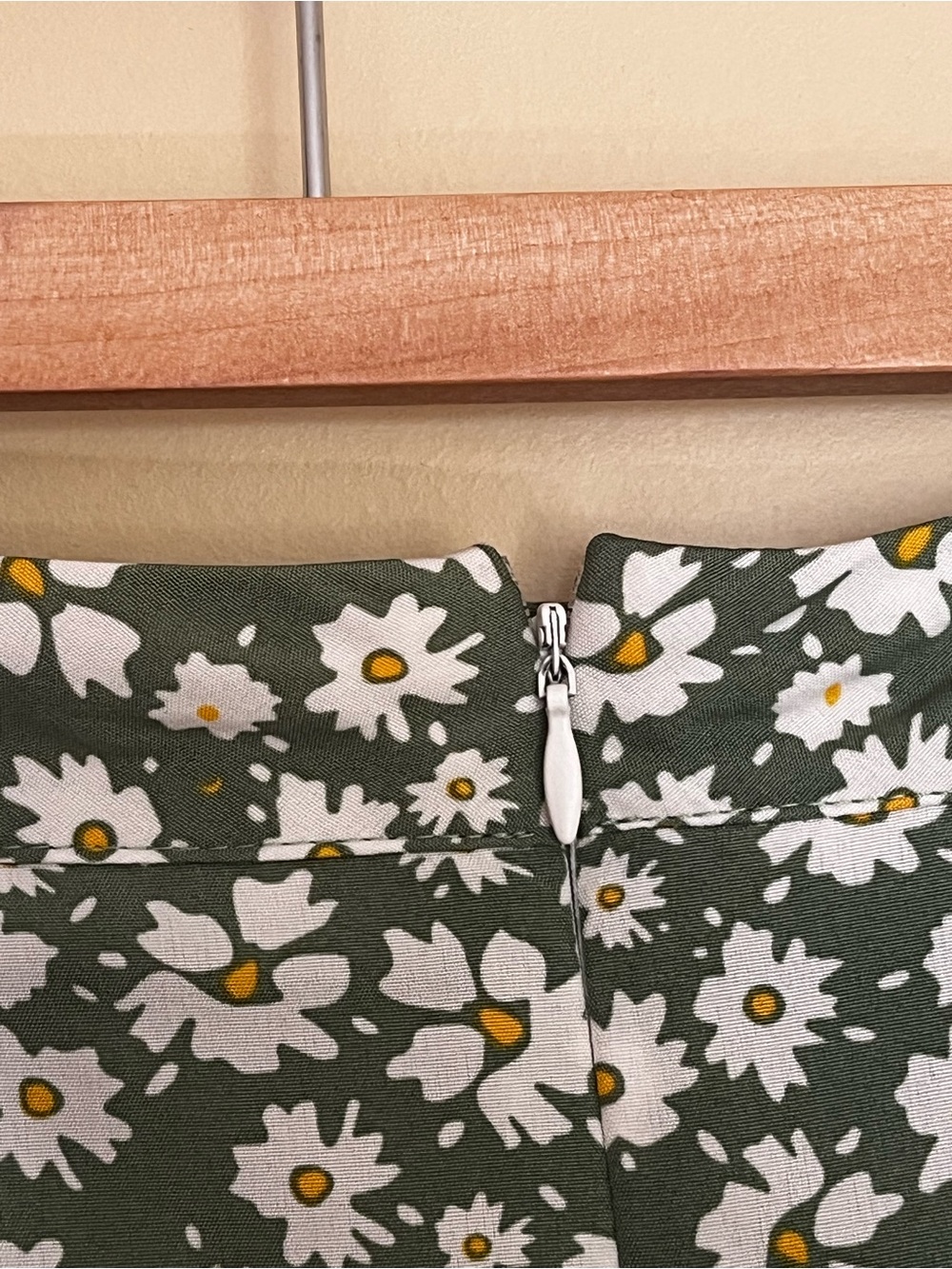 Floral Print Skirt - Picture 3 of 6